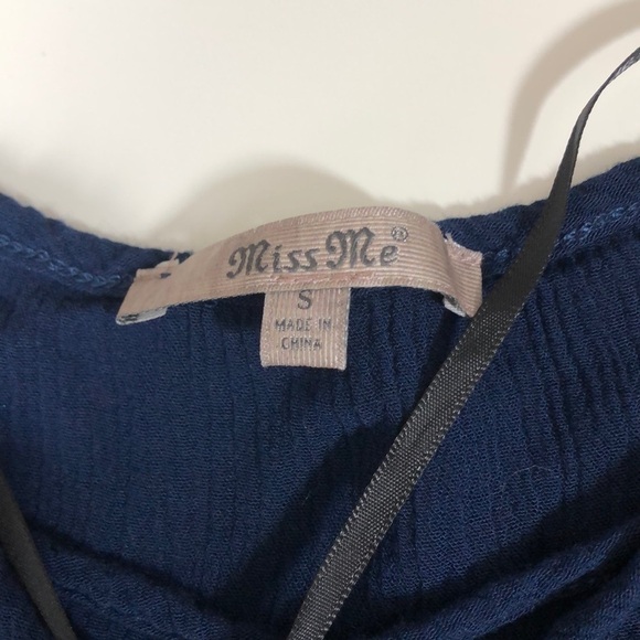 Miss Me BoHo Embroidered Bell Sleeve Blouse Small - Picture 6 of 10